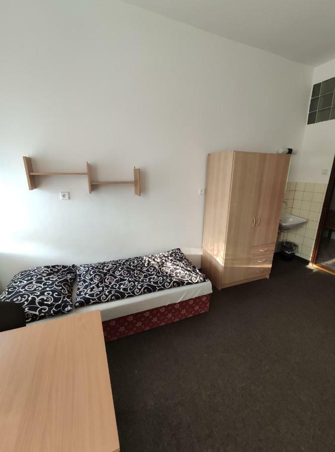 Hostel Kasperske Hory Eksteriør billede