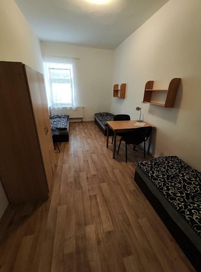 Hostel Kasperske Hory Eksteriør billede