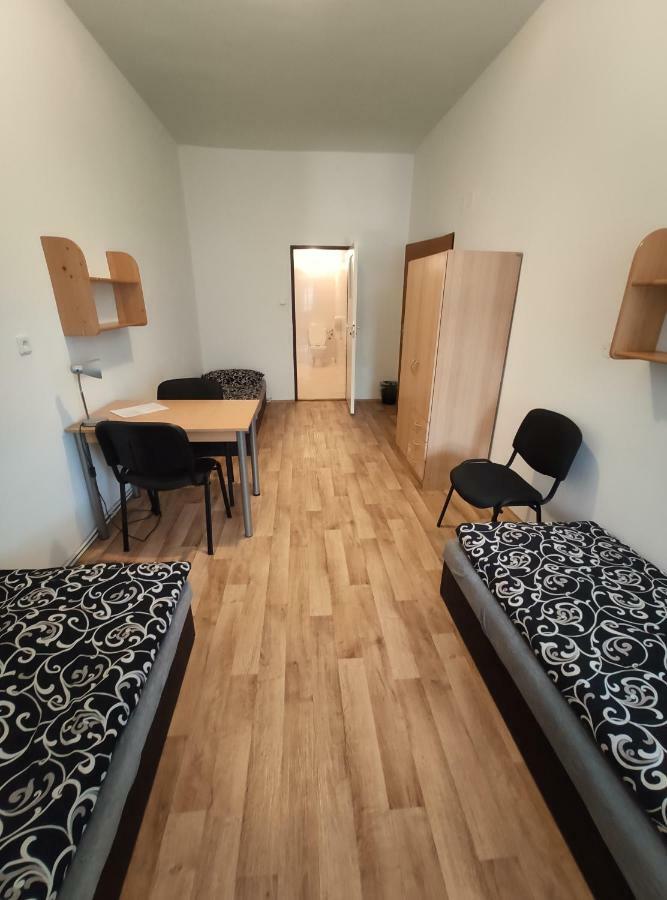 Hostel Kasperske Hory Eksteriør billede