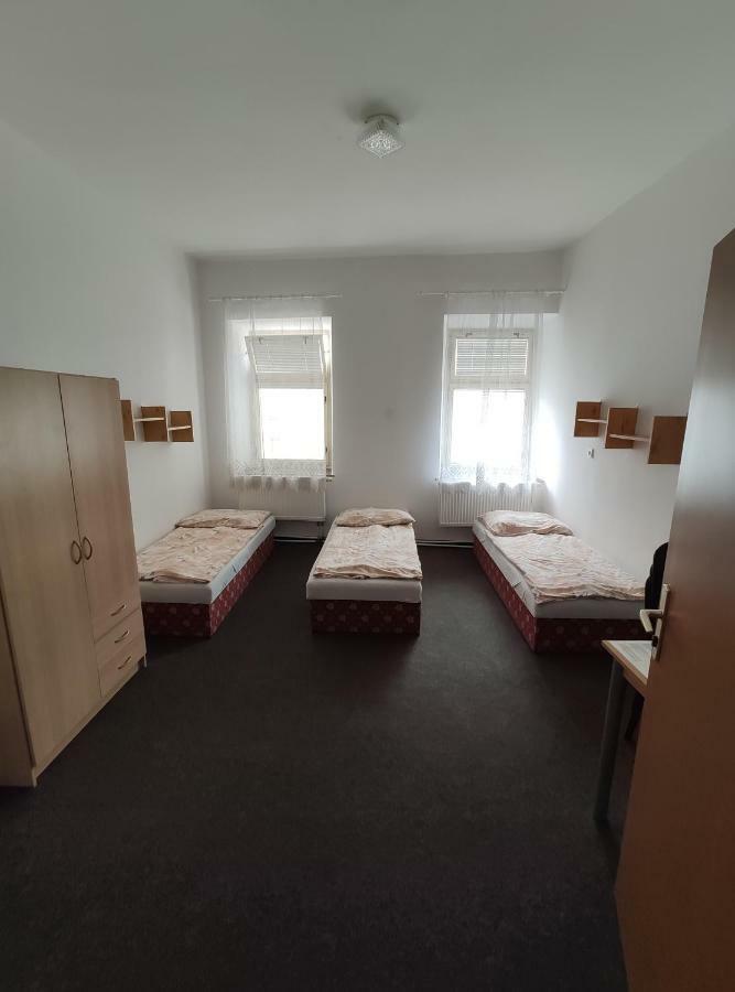 Hostel Kasperske Hory Eksteriør billede