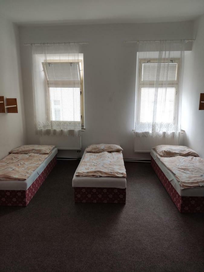 Hostel Kasperske Hory Eksteriør billede