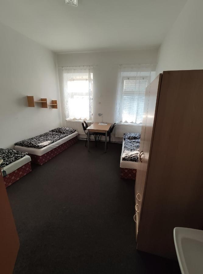 Hostel Kasperske Hory Eksteriør billede