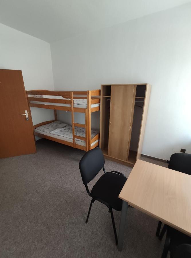 Hostel Kasperske Hory Eksteriør billede
